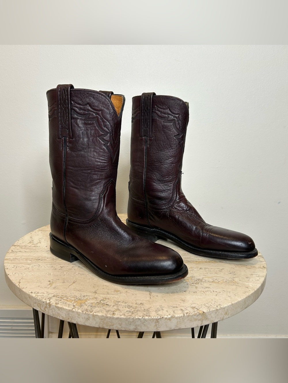 Lucchese 2000 Classic Women's Western Boots in Dark Cherry Brown Size 6.5B